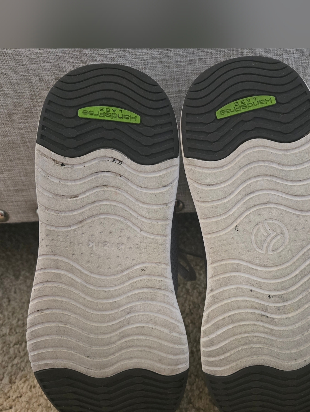 Women's Kizik Gray Knit Hands Free Sneakers (Sz 8.5) - Picture 6 of 6